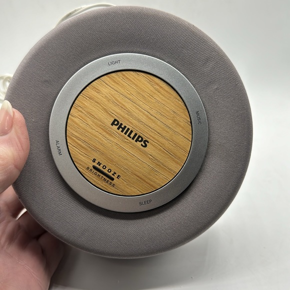 Phillips Sound Machine Alarm Clock - Picture 6 of 6